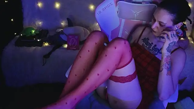 Ginger Stay online show from March 14, 2026, 8:37 pm