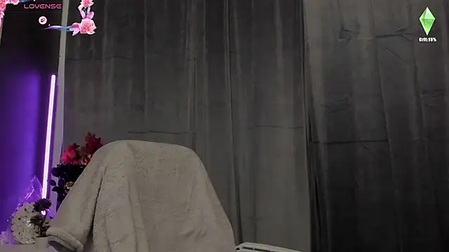 Raven Luna online show from November 7, 2025, 5:23 am