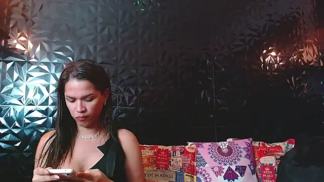 PINK  LOLA1 online show from September 11, 2025, 10:54 pm