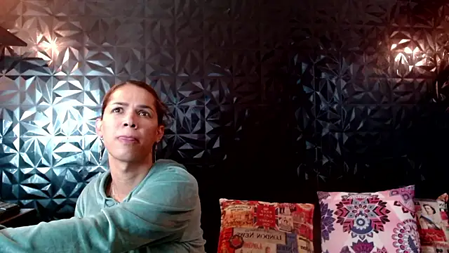 PINK  LOLA1 online show from March 23, 2026, 10:09 pm