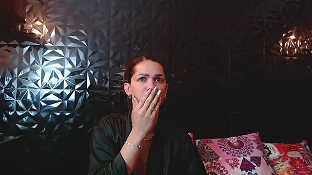 PINK  LOLA1 online show from September 30, 2025, 12:11 pm