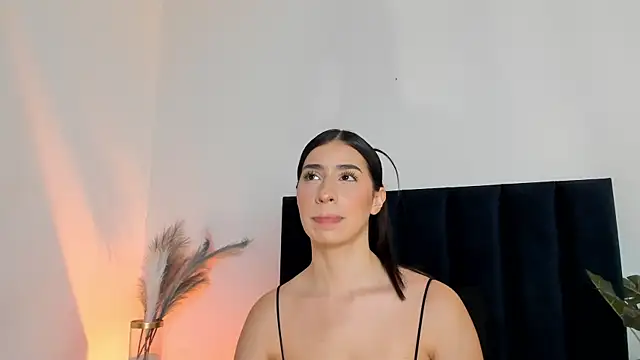 Snapshot of Christy_Sea chatting on September 30, 2025, 6:14 pm Christy Sea online show from September 30, 2025, 6:14 pm