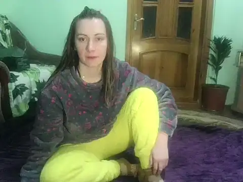 Snapshot of AngelTough20 chatting on February 8, 2025, 9:36 pm AngelTough20 online show from February 8, 2025, 9:36 pm