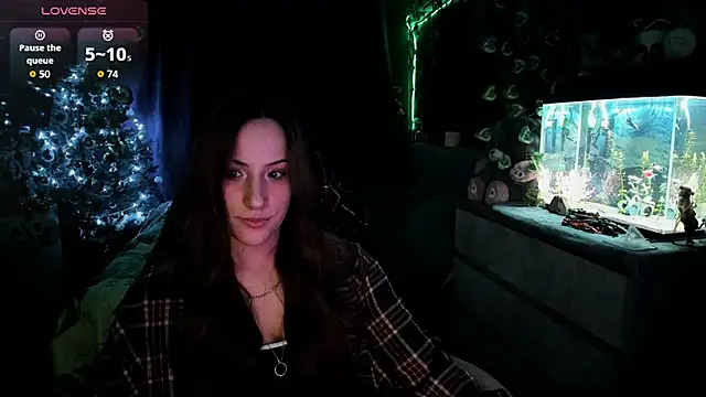 Selbi Paine online show from December 22, 2025, 6:19 pm