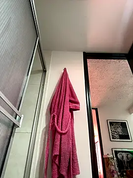 Snapshot of KallyMyller1 chatting on November 29, 2025, 5:46 pm KallyMyller1 online show from November 29, 2025, 5:46 pm