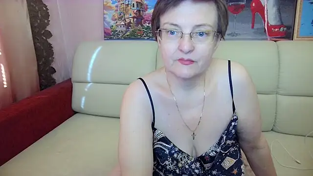 Snapshot of MargieEvans chatting on April 28, 2026, 6:29 am MargieEvans online show from April 28, 2026, 6:29 am