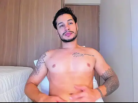 Snapshot of Sirs_papi chatting on February 9, 2026, 5:27 am Sirs papi online show from February 9, 2026, 5:27 am