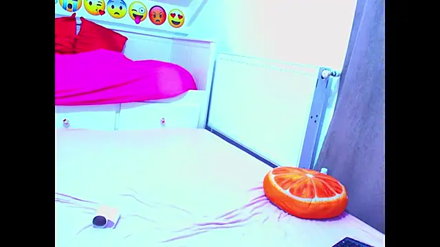 Snapshot of evehotty chatting on November 10, 2025, 8:03 pm evehotty online show from November 10, 2025, 8:03 pm