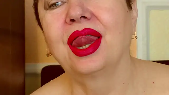 LadyPosh online show from February 19, 2026, 9:17 am