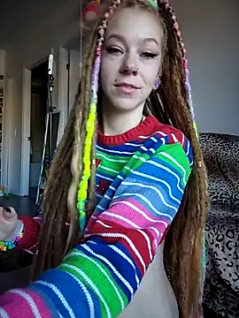 LucidLucy online show from October 14, 2025, 2:50 pm