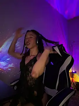 thebrattygoddess online show from March 12, 2025, 1:14 am