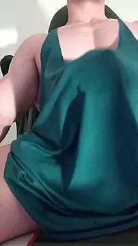 sexy fit guy on cam online show from February 10, 2026, 9:08 am