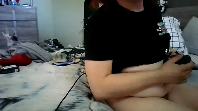 kimsupremesissy online show from April 19, 2026, 9:39 pm