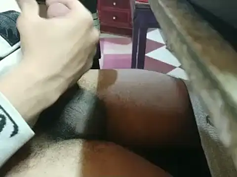 growing20yo online show from January 31, 2025, 11:24 pm