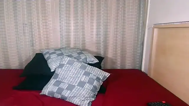 sexyindianchic online show from November 7, 2025, 5:39 pm