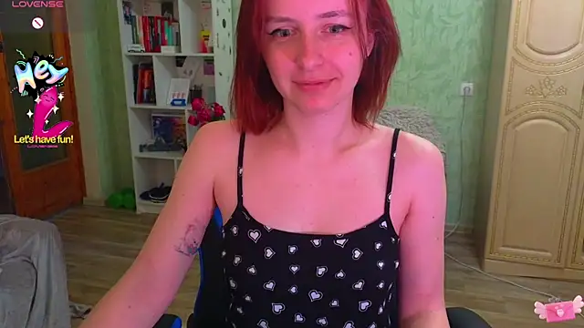 Snapshot of DanaMartina chatting on March 12, 2025, 10:59 am DanaMartina online show from March 12, 2025, 10:59 am