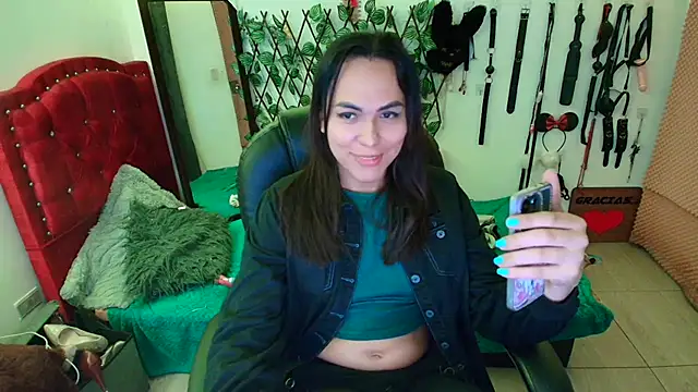 Snapshot of arianablue69 chatting on October 18, 2025, 11:40 pm arianablue69 online show from October 18, 2025, 11:40 pm