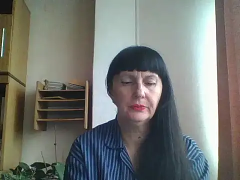 Snapshot of MelanyBanks chatting on October 2, 2025, 7:34 am MelanyBanks online show from October 2, 2025, 7:34 am