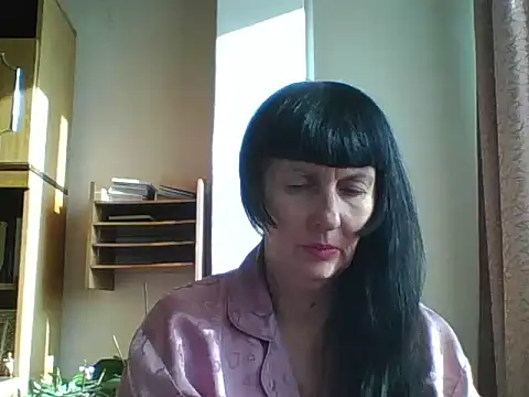 Snapshot of MelanyBanks chatting on November 2, 2025, 8:30 am MelanyBanks online show from November 2, 2025, 8:30 am