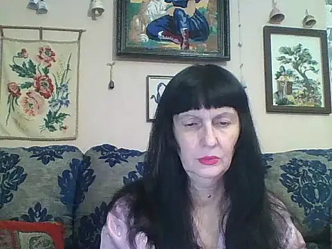MelanyBanks online show from April 26, 2026, 9:39 am