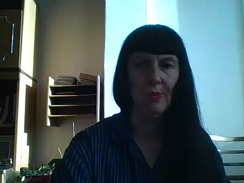 Snapshot of MelanyBanks chatting on November 24, 2025, 8:03 am MelanyBanks online show from November 24, 2025, 8:03 am