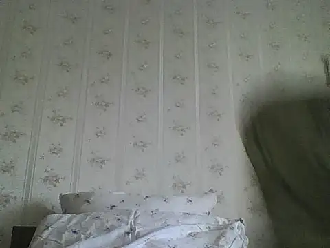 MelanyBanks online show from May 21, 2026, 11:51 am