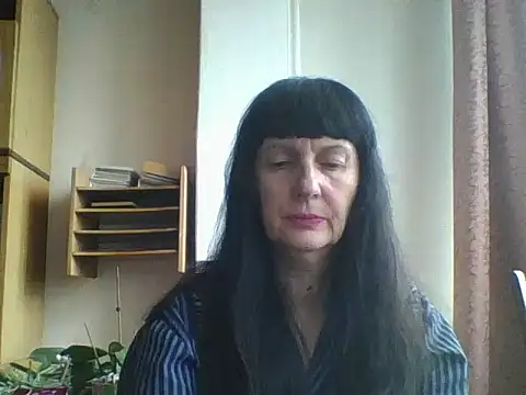 Snapshot of MelanyBanks chatting on October 28, 2025, 6:45 am MelanyBanks online show from October 28, 2025, 6:45 am