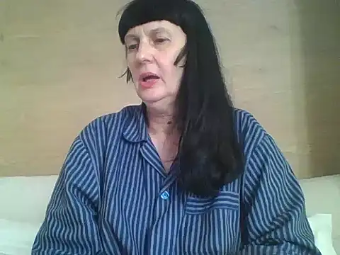 MelanyBanks online show from May 13, 2026, 4:47 pm