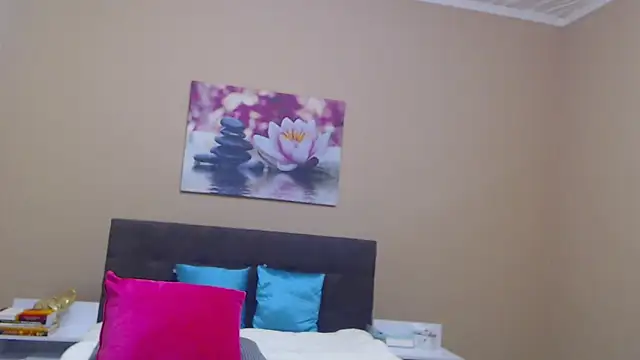 Gia888888 online show from November 11, 2025, 6:58 pm