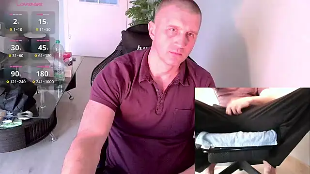 Snapshot of Maribor chatting on March 9, 2026, 4:21 pm Maribor online show from March 9, 2026, 4:21 pm