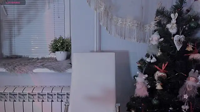 Snapshot of Eva_Shameless chatting on December 24, 2024, 6:17 pm Eva Shameless online show from December 24, 2024, 6:17 pm