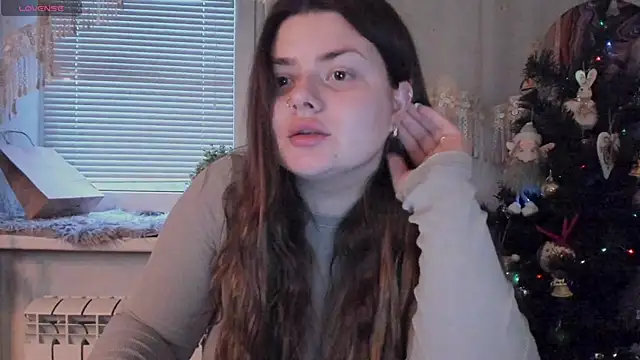 Snapshot of Eva_Shameless chatting on January 3, 2025, 1:24 pm Eva Shameless online show from January 3, 2025, 1:24 pm