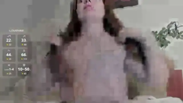 Snapshot of Eva_Shameless chatting on October 17, 2025, 3:25 pm Eva Shameless online show from October 17, 2025, 3:25 pm