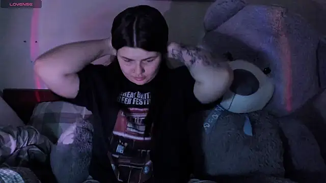 Snapshot of Eva_Shameless chatting on December 6, 2024, 7:28 pm Eva Shameless online show from December 6, 2024, 7:28 pm