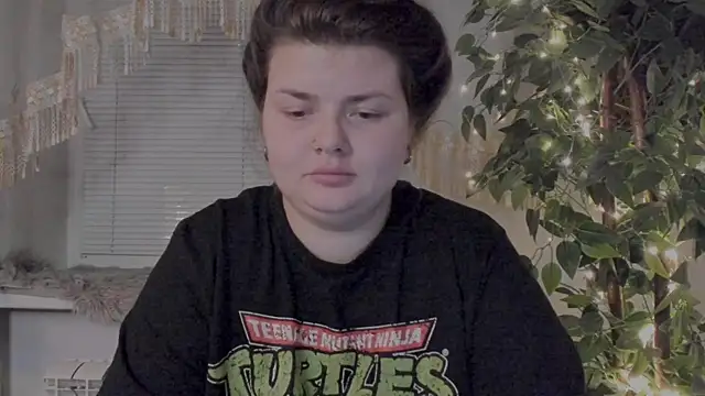 Snapshot of Eva_Shameless chatting on January 12, 2025, 10:01 pm Eva Shameless online show from January 12, 2025, 10:01 pm