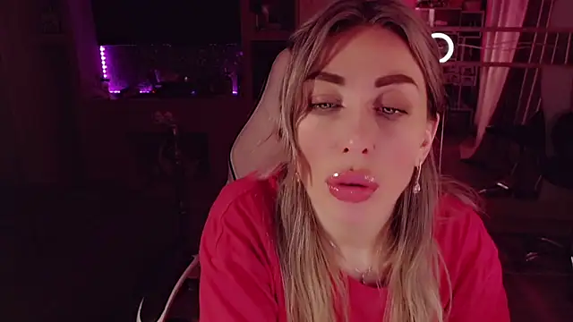 AnnieGOld  online show from March 2, 2026, 5:08 am