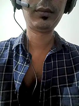 Snapshot of dreamtoungelick69 chatting on November 14, 2025, 5:38 pm dreamtoungelick69 online show from November 14, 2025, 5:38 pm