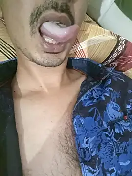 dreamtoungelick69 online show from April 13, 2026, 6:56 pm