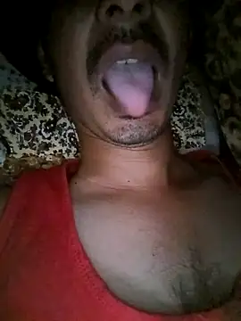 dreamtoungelick69 online show from March 31, 2026, 4:36 am