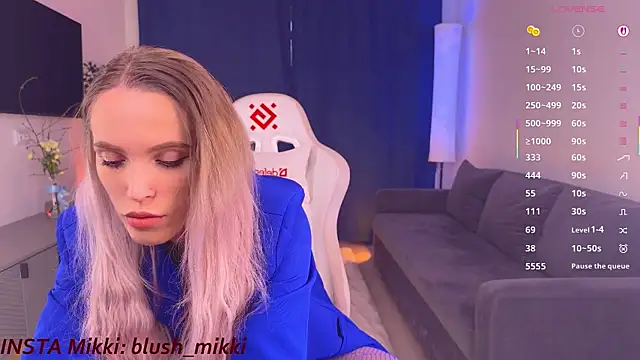 mikkixmeow online show from April 13, 2026, 11:25 am