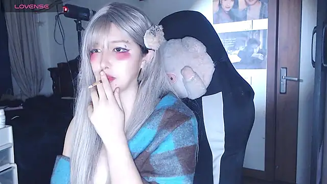 Snapshot of candy_cola chatting on October 29, 2025, 1:48 am candy cola online show from October 29, 2025, 1:48 am