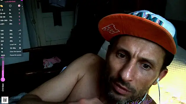 FireFox Feel online show from December 6, 2024, 1:38 pm