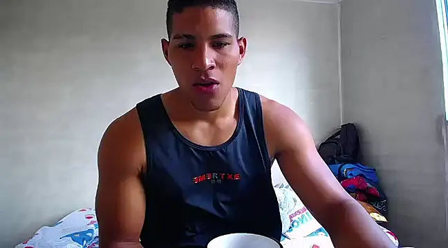 Snapshot of teddyfit19cm chatting on February 21, 2025, 12:27 pm teddyfit19cm online show from February 21, 2025, 12:27 pm