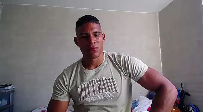Snapshot of teddyfit19cm chatting on February 22, 2025, 9:15 pm teddyfit19cm online show from February 22, 2025, 9:15 pm