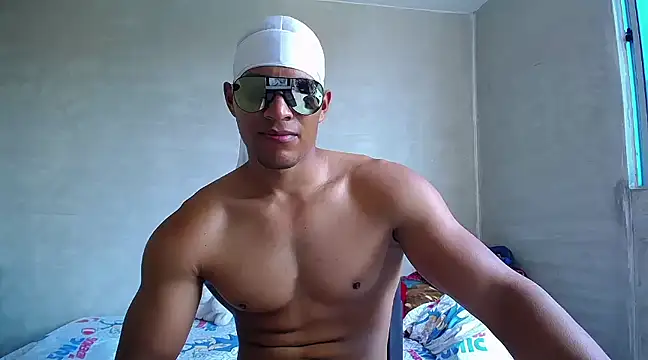 Snapshot of teddyfit19cm chatting on March 14, 2025, 3:14 pm teddyfit19cm online show from March 14, 2025, 3:14 pm