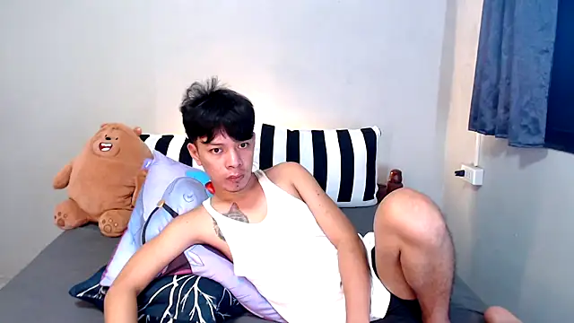 urpinoyasian online show from November 10, 2025, 11:54 pm