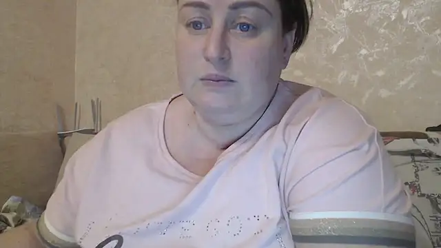 Snapshot of Amy_August chatting on March 8, 2025, 5:33 pm Amy August online show from March 8, 2025, 5:33 pm