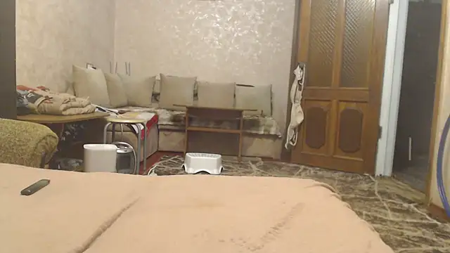 Amy August online show from March 3, 2026, 6:04 pm