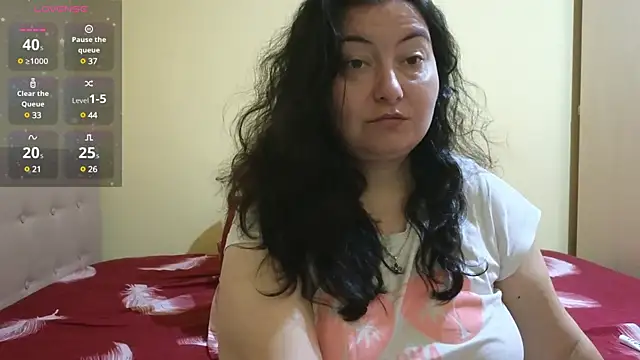 Snapshot of BBW_MILF_4U chatting on March 10, 2025, 7:22 am BBW MILF 4U online show from March 10, 2025, 7:22 am