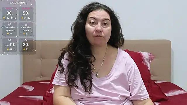 BBW MILF 4U online show from October 27, 2025, 7:42 am